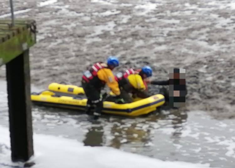 Flint Coastguard called to assist with rescue of children and adult