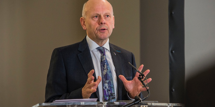 Social care leader urges people to act responsibly and “not give granny covid for Christmas”
