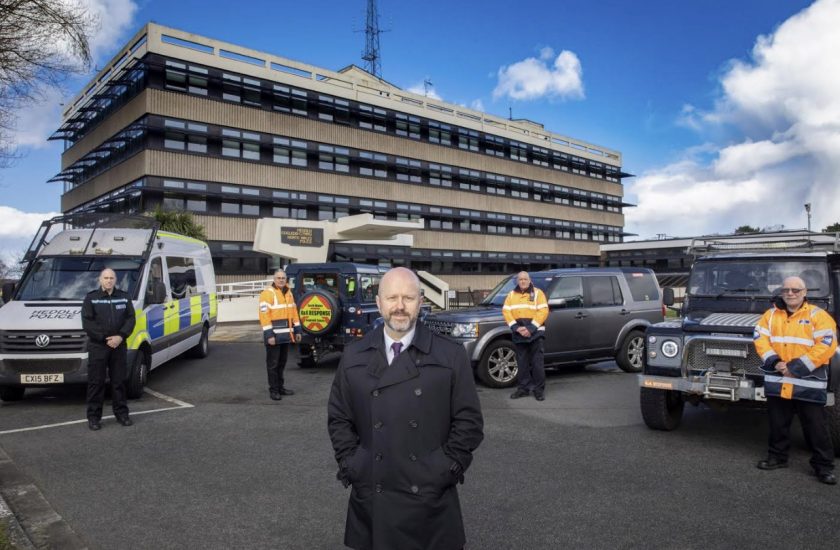 Cash boost for North Wales 4×4 volunteers who helped snowbound NHS staff