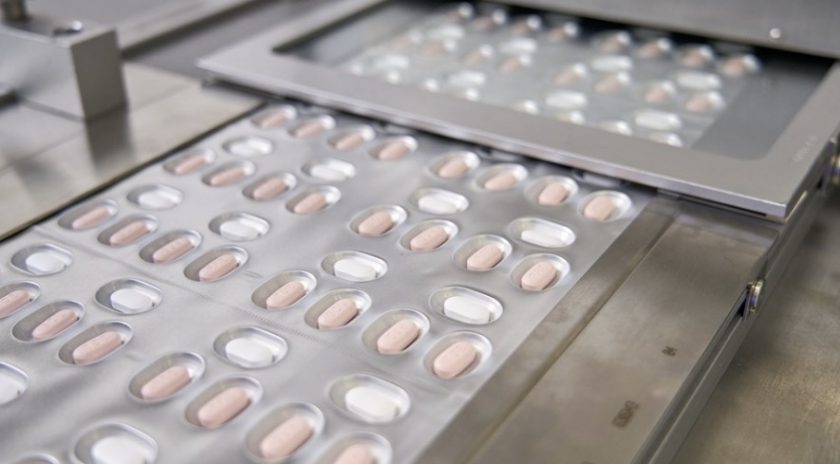 Thousands of people in Wales to benefit from antiviral medicine reducing Covid hospital admission risk