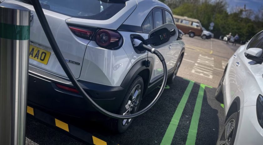Cost to rapid charge an electric car rises by a fifth in eight months, says RAC