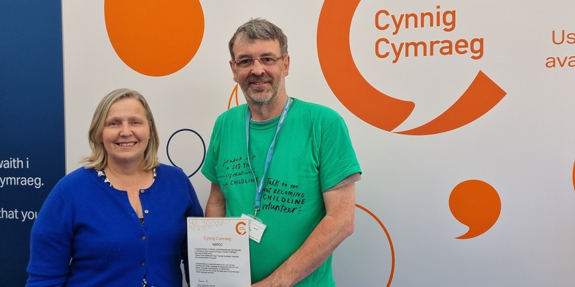 NSPCC Cymru recognised for its commitment to Welsh language to support its users