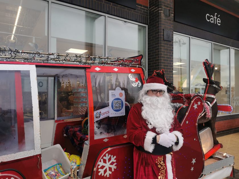 Mold and Buckley Round Table at Broughton Retail Park at Christmas 2021