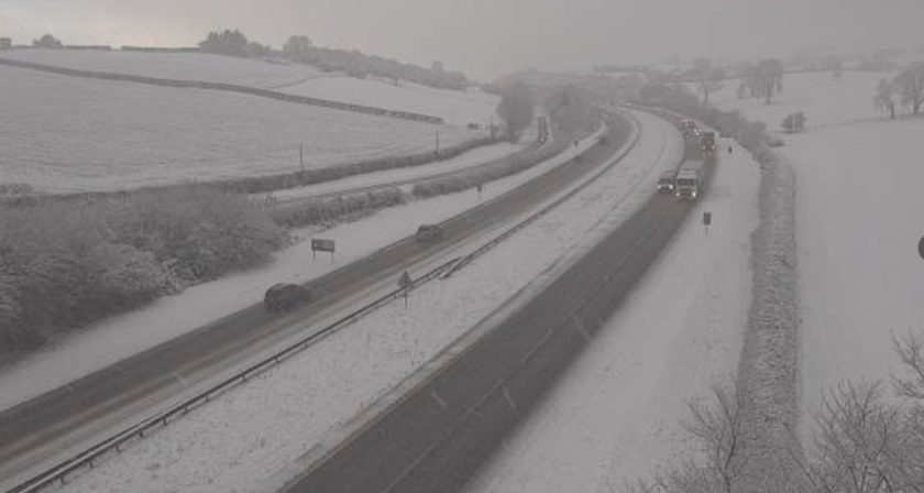 Traffic Wales: Warning as snow brings poor driving conditions on A55 in Flintshire