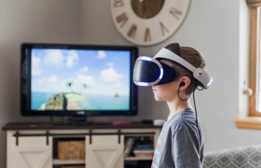 NSPCC Cymru urging parents know potential dangers VR headsets pose to children ahead of Christmas