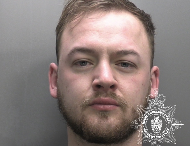 Flintshire man jailed for more than two years for domestic violence offences