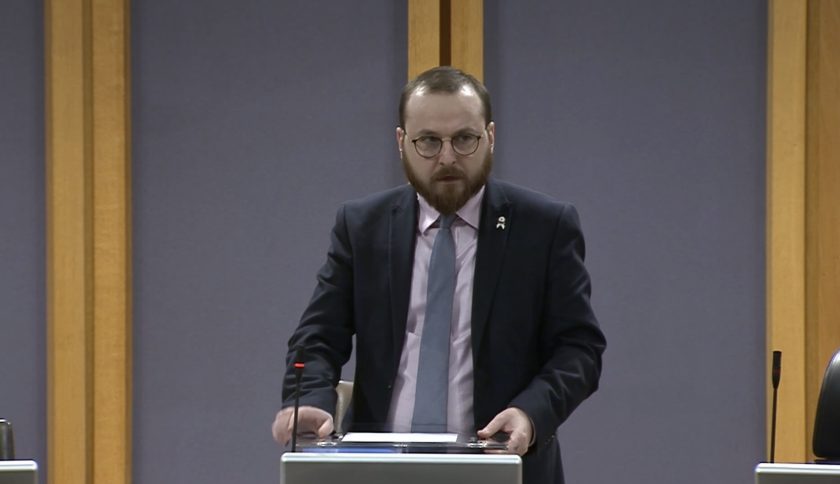 Alyn and Deeside MS leads Welsh Parliament debate calling for greater regulation of debt collectors in Wales