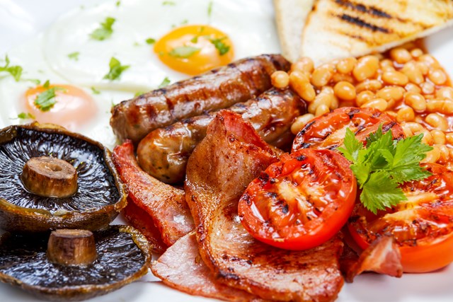 Farmers’ Union breakfast week raises over £17k for Wales Air Ambulance