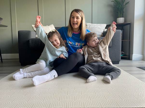 Buckley family lacing up their running shoes to take on the MBNA Chester 10k for Hope House