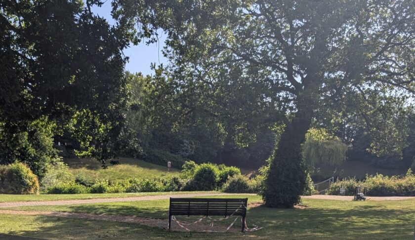 Dry and breezy weekend in Flintshire with highs of 25°C