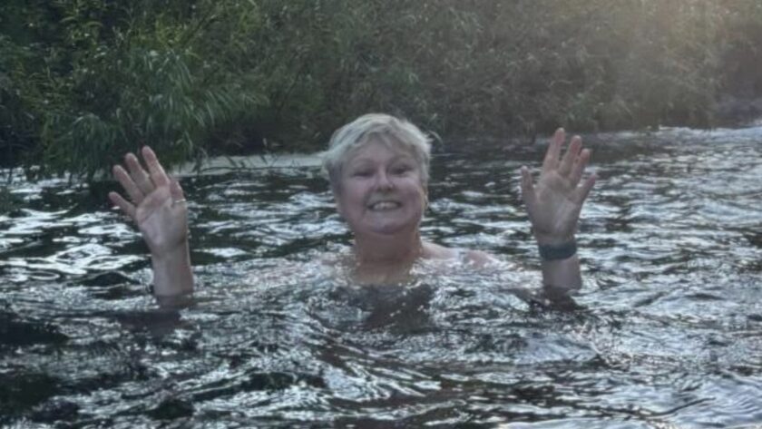 Grandmother says she’s ‘never felt better’ as she continues 365-day cold dip challenge in aid of Wales Air Ambulance!