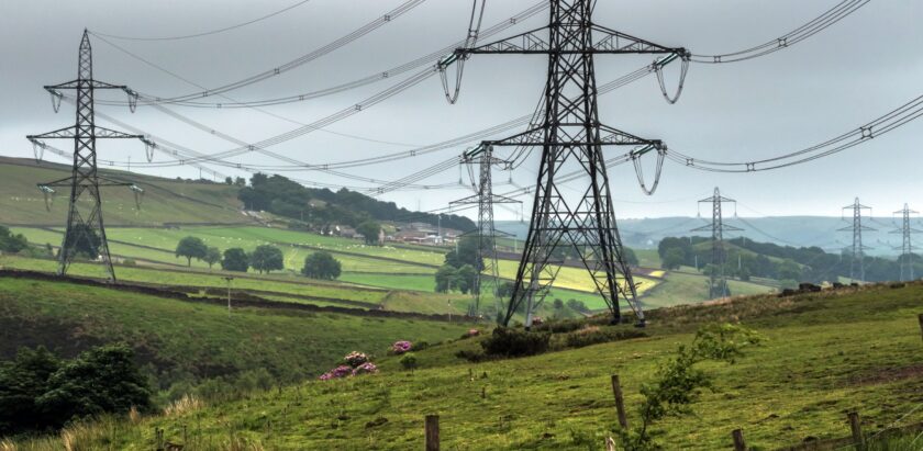 Overnight closures on A55 in Flintshire for National Grid electricity line upgrade