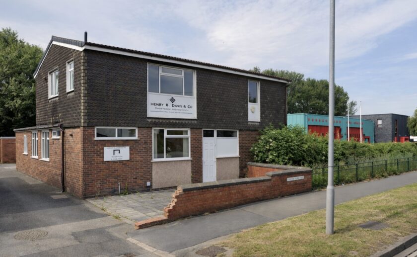 News and Info from Deeside, Flintshire, North Wales 