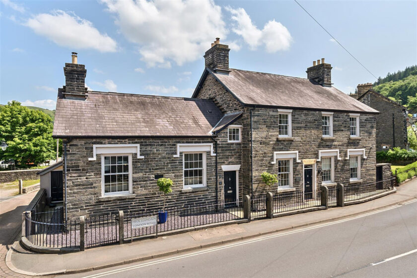 News and Info from Deeside, Flintshire, North Wales 